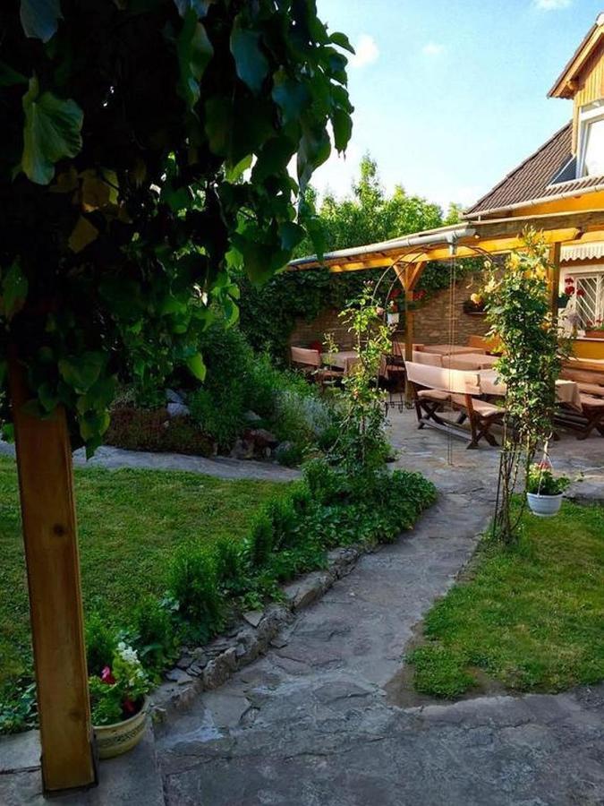Appartementhaus 5. Jahreszeit Хевіз Екстер'єр фото