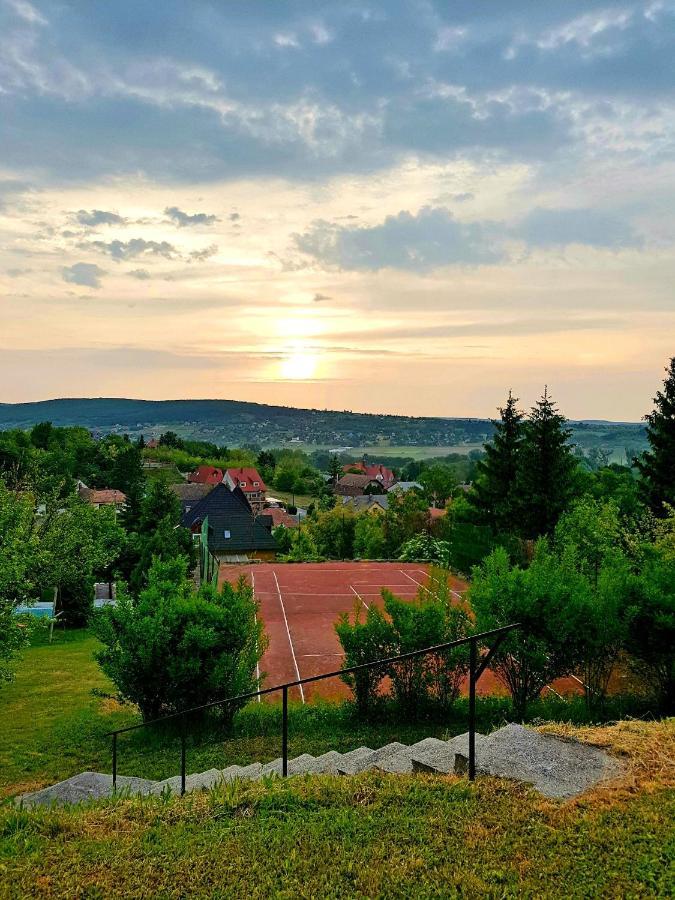 Appartementhaus 5. Jahreszeit Хевіз Екстер'єр фото